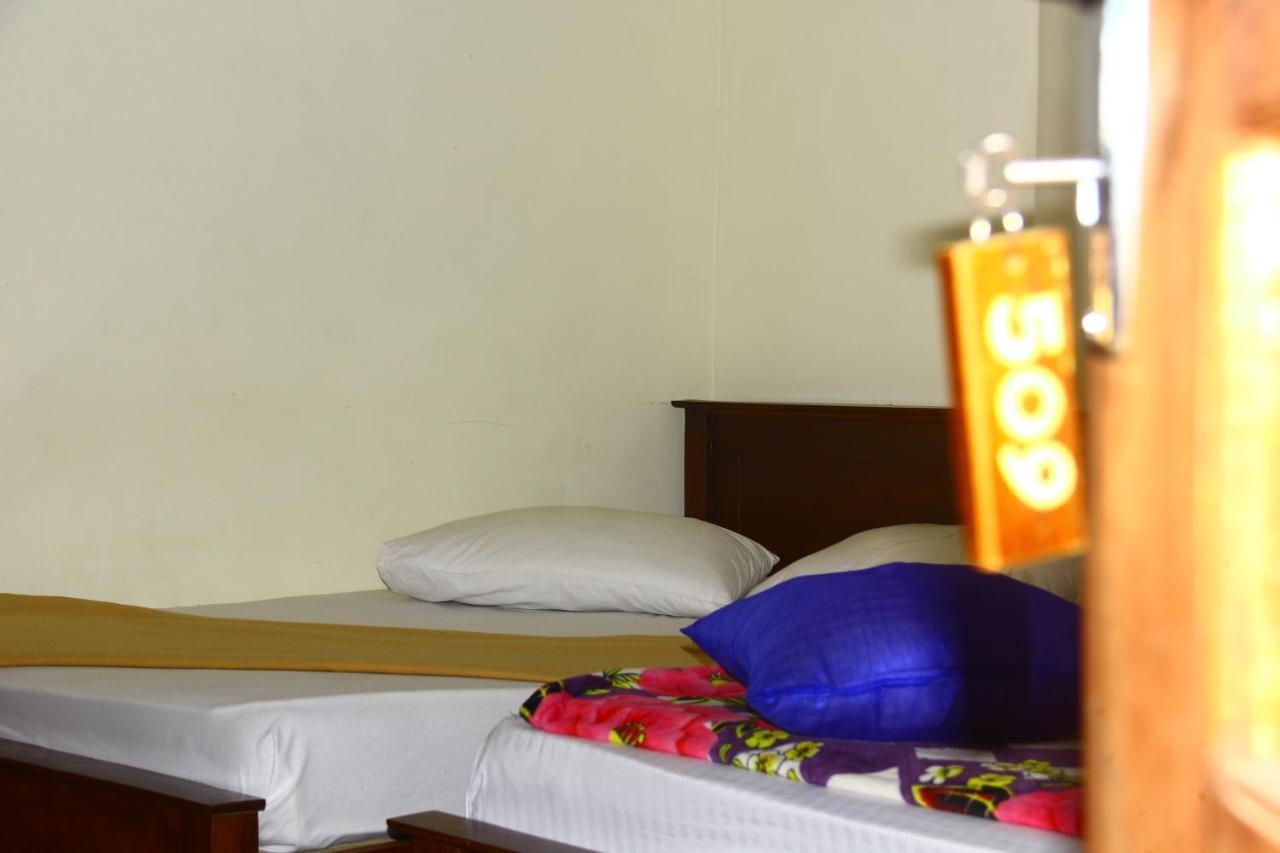 Ayos Hill Adam'S Peak Free Shuttle Otel Nallathanniya Dış mekan fotoğraf