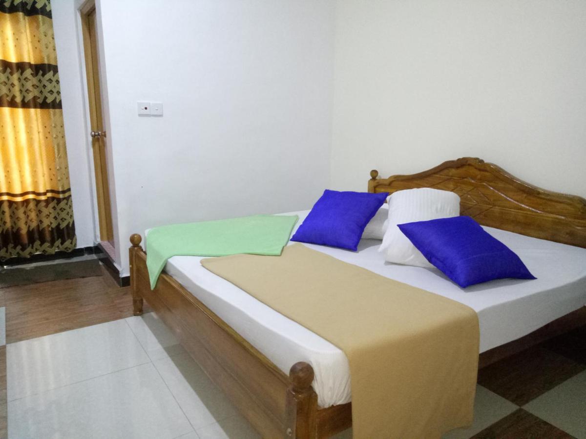 Ayos Hill Adam'S Peak Free Shuttle Otel Nallathanniya Dış mekan fotoğraf